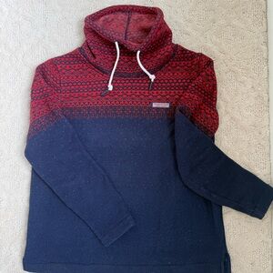 Vineyard Vines Red and Blue Women’s Fleece lined Sweater